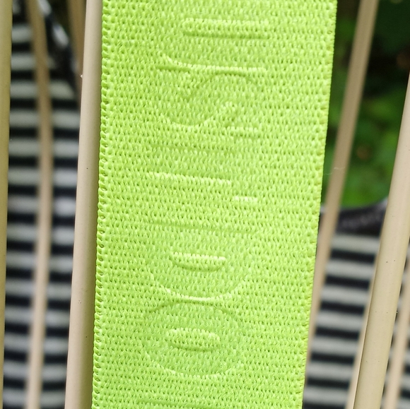 NIKE Dri Fit Racer Back Tank - Picture 4 of 5